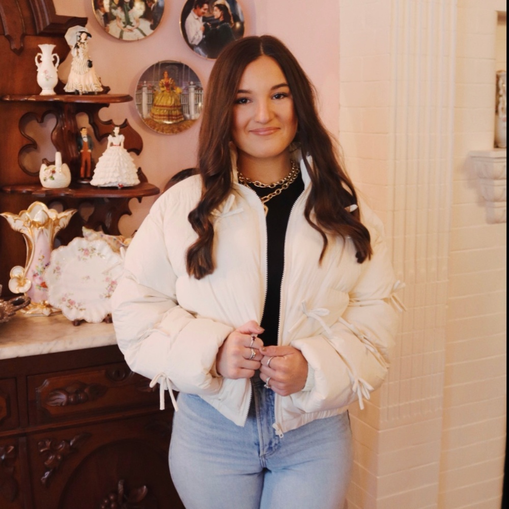 PRETTY PLEASE PUFFER JACKET - Picture 2 of 3